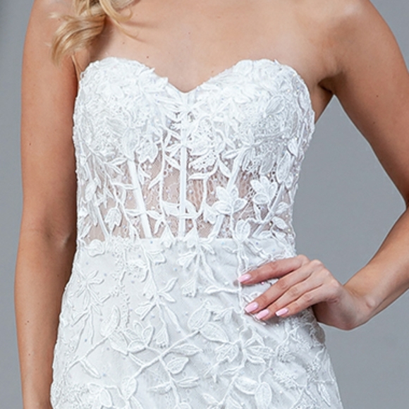 Wedding dress,white strapless fitted corset lace up open back bridal gown - Picture 2 of 6